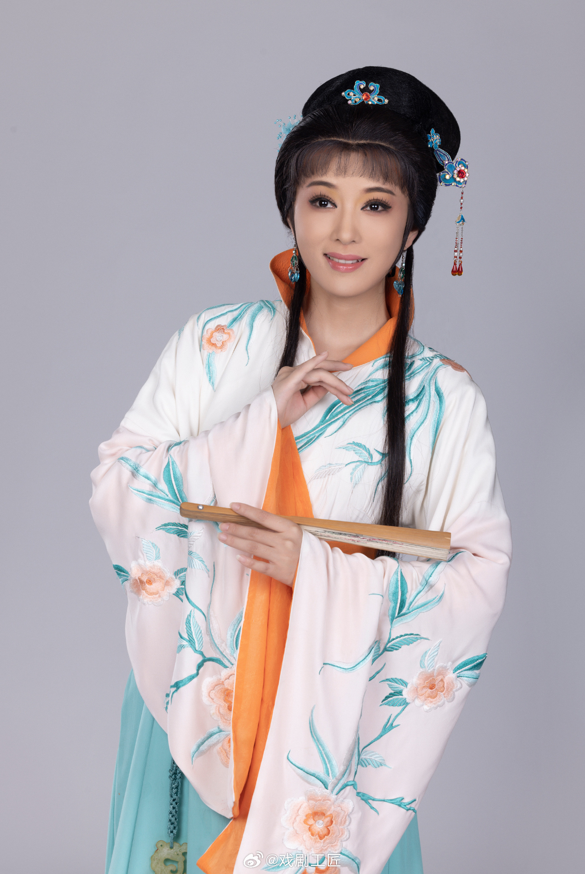 浙江小百花越剧团演员的成长之路，变化、学习与自信的力量